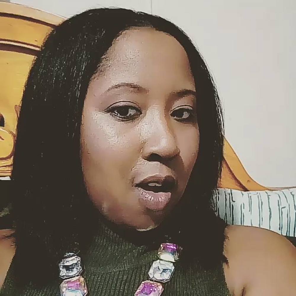 Meet your Posher, Kimberly